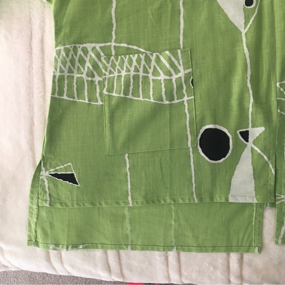 Green Size M Cotton Fish Blouse - Picture 5 of 10